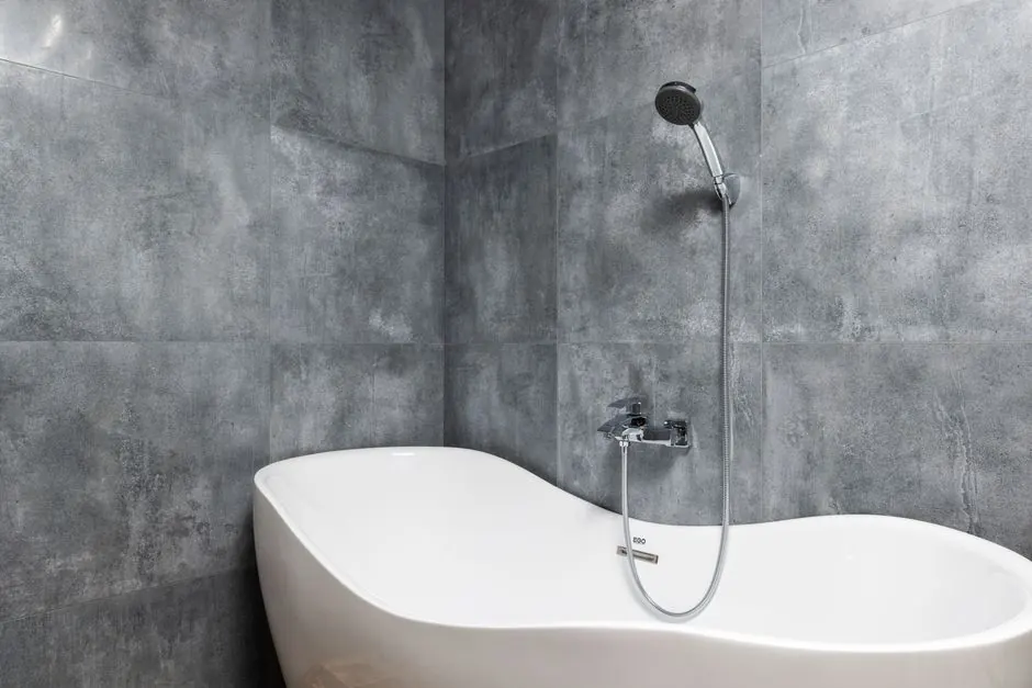Shower and Bathtub Repair